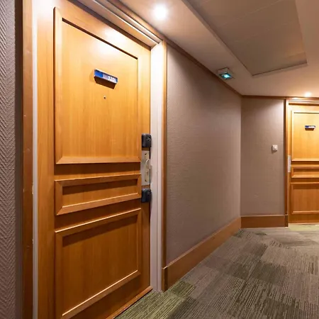 Apartment Paris Porte De Versailles Cosy 2 Parking Wifi 4 Pers